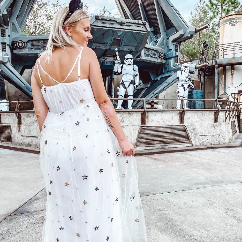 White Star Embroidered Dress - Picture 2 of 8